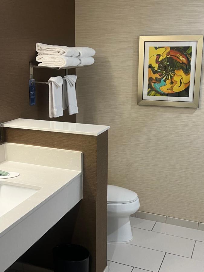 Fairfield Inn&Suites by Marriott Austin Buda Exterior foto